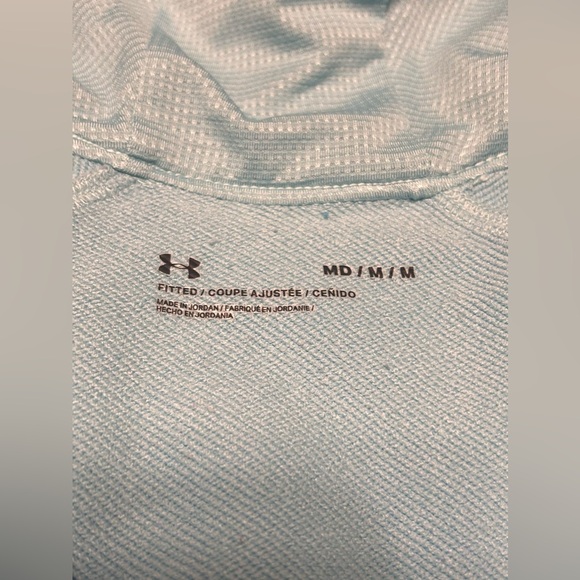 Women’s Under Armour size med - Picture 3 of 3